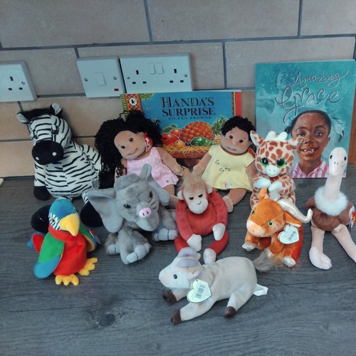 Story sack resourse handa - story,