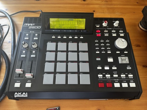Akai mpc 2500 maxed out - akai,