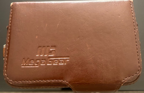 Megagear leather camera case - megagear,