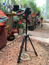 TRIPOD EVOLUTION FIRST VIDEO 9569 Used Good Condition ideal for Video Cameras
