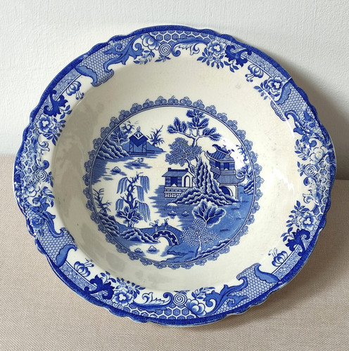 Vintage royal worcester crown - royal,