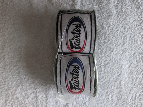 Fairtex hand wraps olive - in,