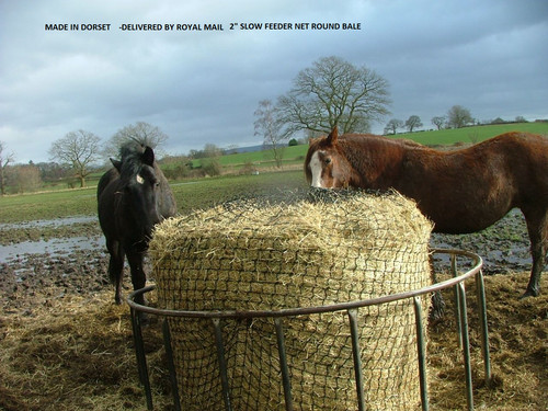 Large round bale net field - net,