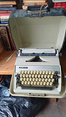 Adler gabriele vintage - 25,