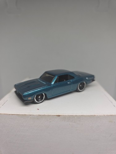 Hot wheel plymouth - '68,