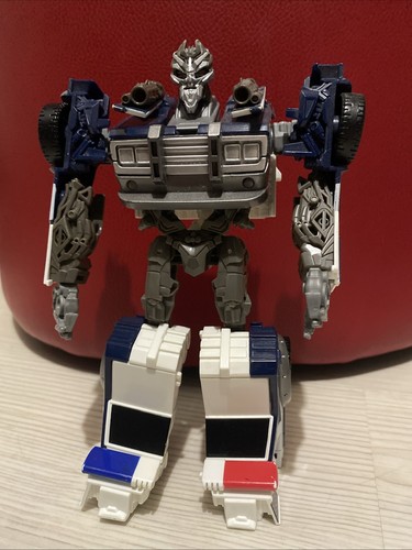 Transformers barricade action - barricade,