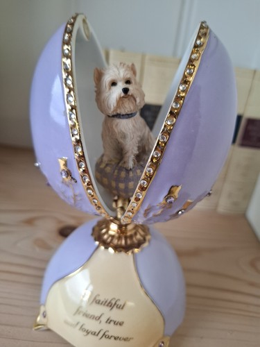 Faithful friend purple egg - 'faithful,
