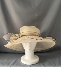 Stunning large cream hat