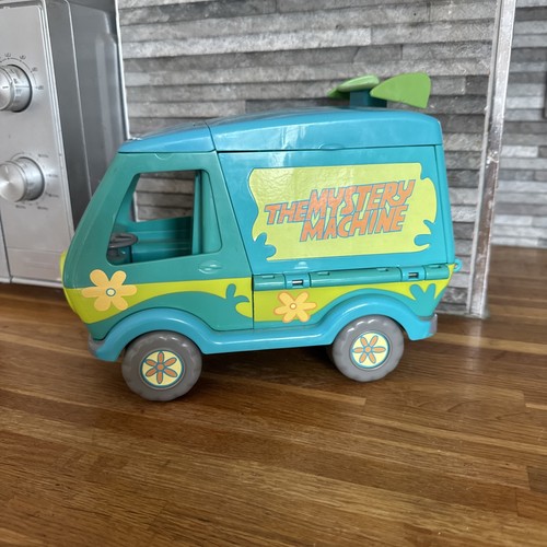 Scooby doo the mystery machine - doo,