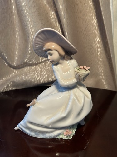 Nao lladro walking - nao,