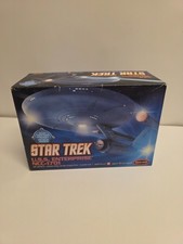 Polar Lights Star Trek USS