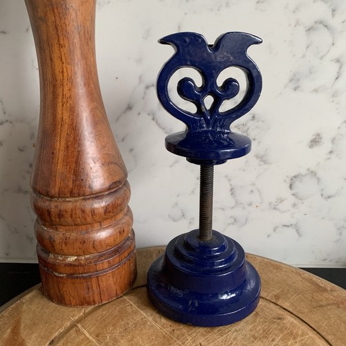 Victor robert welch owl - victor,