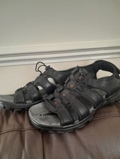 Pavers Black Leather Chunky