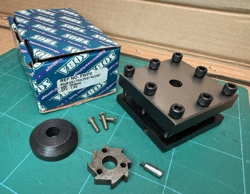 Fourway tool post - tool,