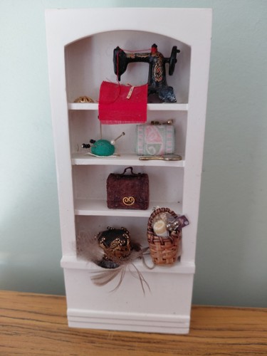 12th dolls house - dolls, white