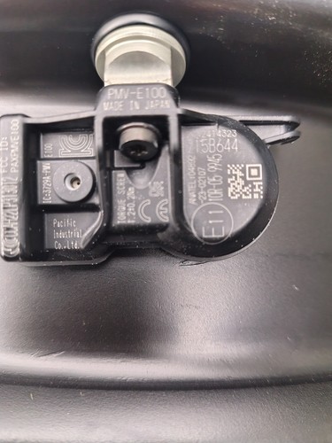 Genuine toyota tyre pressure - genuine,