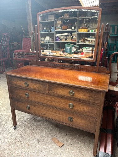 Dressing table chest drawers - table,