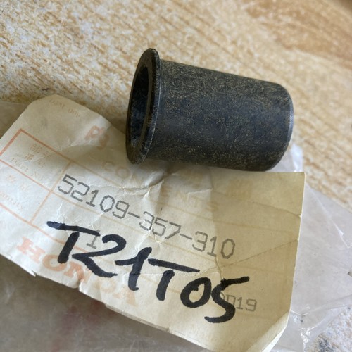 Honda 52109 357 910 spacer - honda,