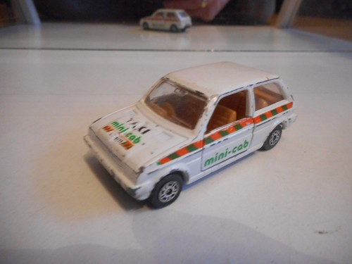 Corgi austin mini metro taxi - corgi,