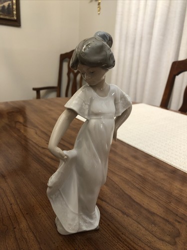 Nao lladro ballet dancer - nao,
