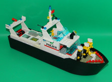 Lego boat police patrol - police,