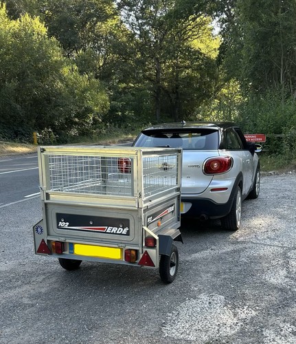 Erde 102 car trailer - car, 3ft6./3ft
