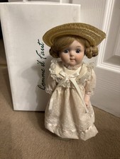 Comme Il Faut Leatab Court