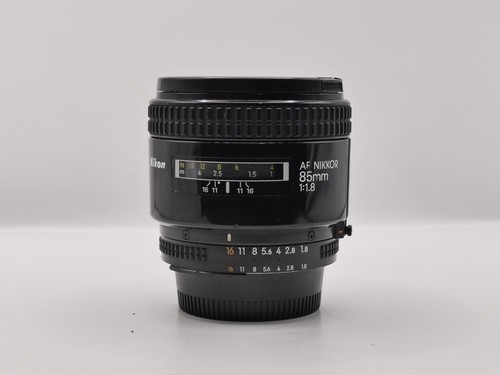Nikon nikkor 85mm 8 fast - af,