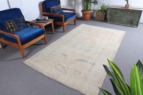 Vintage 7x7 ft rug - vintage,