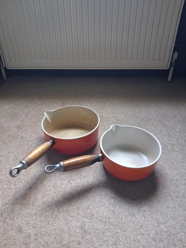 Creuset cast iron saucepan - cast,