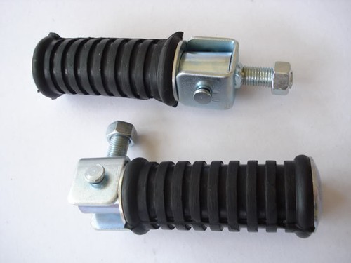 Rear foot pegs suzuki a100 - rear,