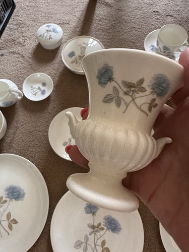 Wedgewood ice rose - wedgewood, trinket