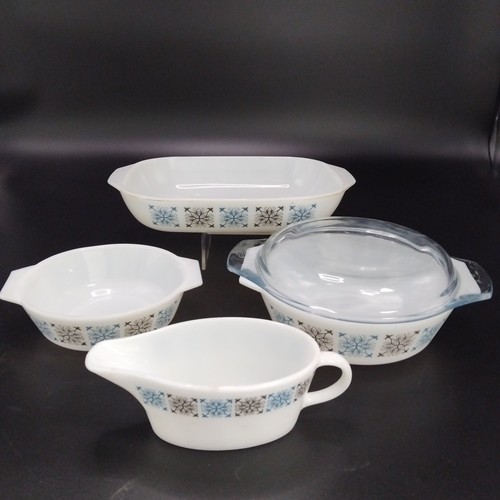 Pyrex vintage chelsea x5 - pyrex, 'chelsea'