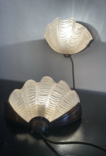 Art deco clam - art,