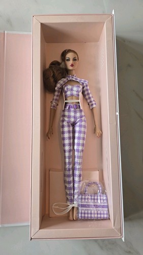 New integrity fashion royalty - new,