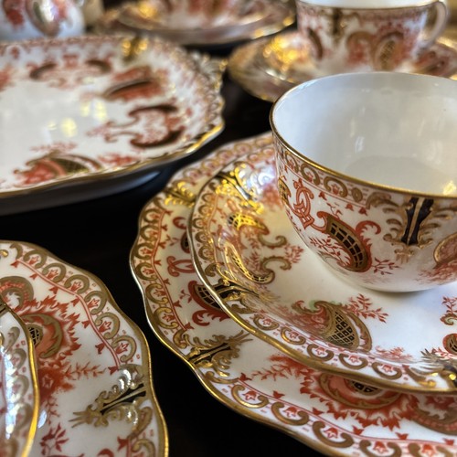 Royal crown derby antique - derby,