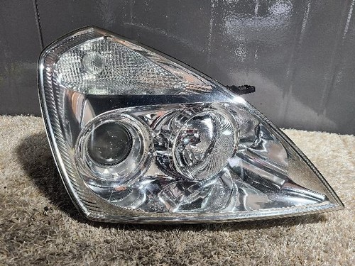 2005 kia sedona headlight - kia,