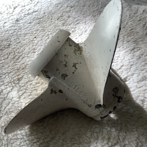 Vintage small aluminum boat - small,