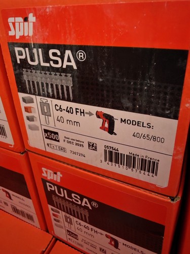 Spit pulsa nails - nails, without