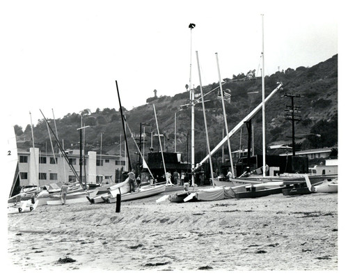1970s scyn yacht sailing - scyn,