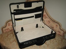 Executive Attache Briefcase Pu