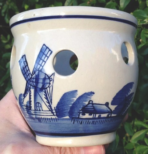 Beautiful handpainted delft - handpainted,