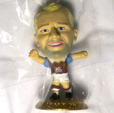 Corinthian Microstars WEST HAM UTD Home ASHTON MC11821 GOLD BASE - UK Series 17