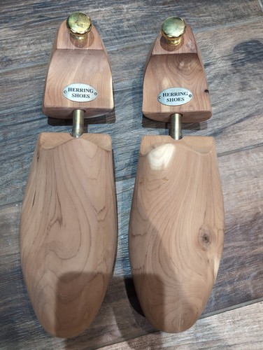 Herring shoes trees - herring,