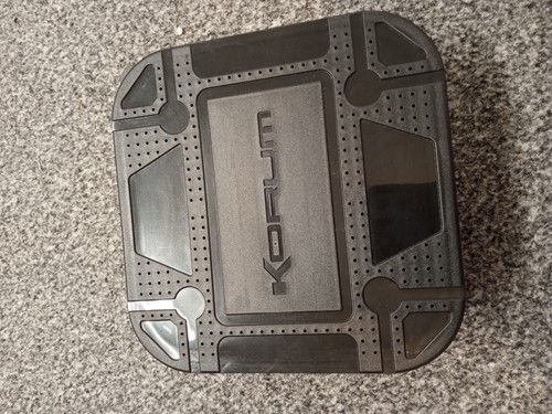 Pint bait boxes - bait, 2