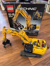 LEGO TECHNIC: Excavator