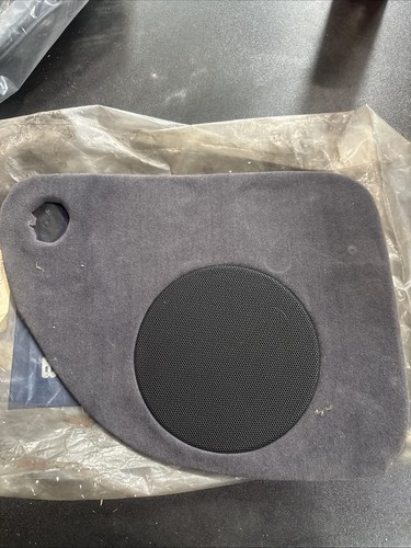 Saab 900 classic rear - 900, speaker
