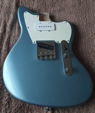 Squier Paranormal Offset