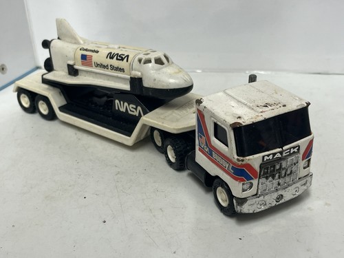 Buddy mack tractor unit - buddy,
