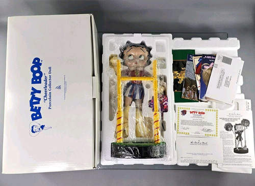 Danbury mint betty boop - mint,